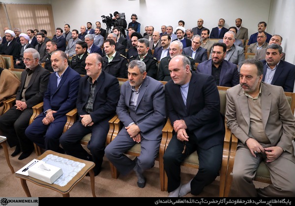 دیدار رهبری با کارگزاران حج