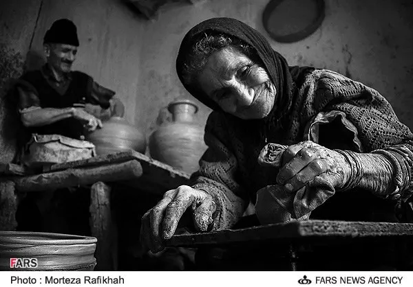 معصومه امیدی، سفالگر روستای گیلده شفت