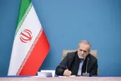 حمله کنندگان به پزشکیان در کدام زمین بازی می‌کنند؟
