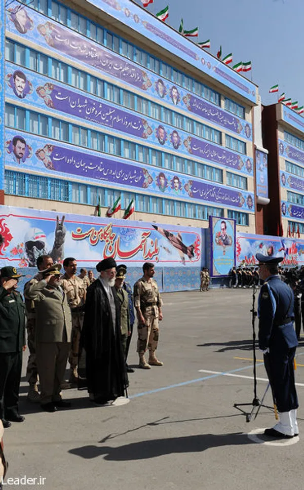 فرمانده کل قوا در مراسم دانش آموختگی دانشجویان دانشگاه‌های افسری ارتش