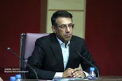 آیا در وزارت نفت پاک‌نژاد، همراهی با رئیس‌جمهور جرم است؟!