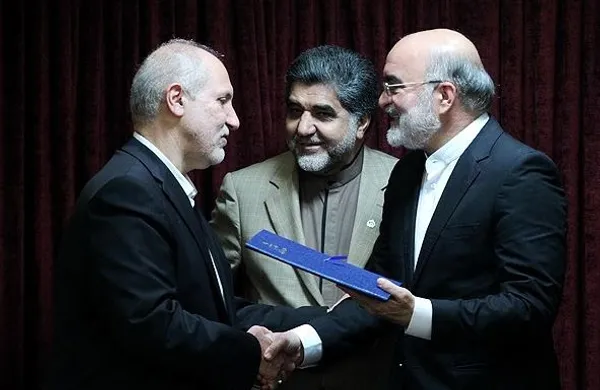 مراسم تودیع و معارفه مدیر کل بازرسی استان تهران، صبح &zwnj;یکشنبه با حضور حسین هاشمی استاندار تهران در سازمان بازرسی کل کشور برگزار شد./FNA
