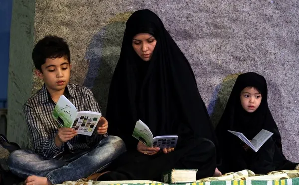 آیین احیای شب نوزدهم ماه رمضان در نقاط مختلف کشور و از جمله پایتخت برگزار گردید./TABNAK
