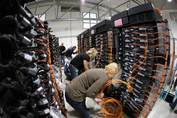 
#7: Juqueen, J&uuml;lich Supercomputing Centre in Germany.
پنجمین ابررایانه در دسته بندی بهینه سازی انرژی در لیست 500 ابررایانه جهان
