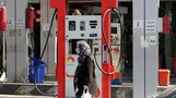 بنزین گران نمی‌شود؛ وعده‌ها گران‌ شده‌اند!/معیشت مردم در تنگای بازی با اعداد!