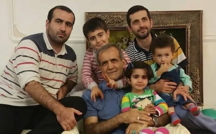 بیوگرافی مسعود پزشکیان و عکس همسرش