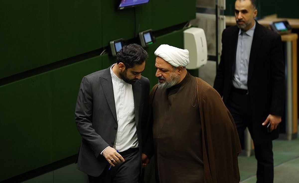 آزمون سخت سوپرانقلابی‌ها با حکم رسایی / آنچه برای دیگران تجویز می‌کردید را بپذیرید!