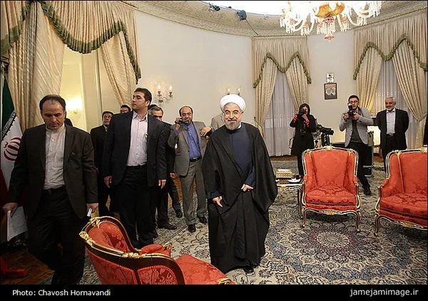 دکتر روحانی: تورم تا پایان سال به ۳۵ درصد و رشد اقتصادی به صفر می&zwnj;رسد/ مردم من از شما متشکرم