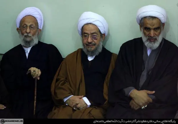 دیدار رهبری با مردم قم
