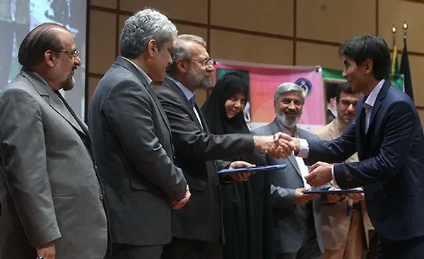 مراسم تجلیل از نخبگان کمیته امداد امام خمینی ( ره) صبح روز شنبه با حضور علی لاریجانی رئیس مجلس شورای اسلامی برگزار شد./MEHR
