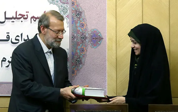 حضور دکتر لاریجانی در مراسم تقدیر از خانواده&zwnj;های کارکنان معظم شهدای مجلس/ICANA

