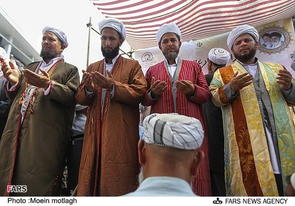 دعا در مراسم عمامه گذاری طلاب حوزه علمیه علوم دینی خواجه لر
چهارشنبه 6 شهریور
