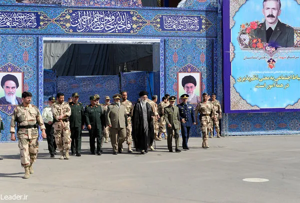 فرمانده کل قوا در مراسم دانش آموختگی دانشجویان دانشگاه‌های افسری ارتش