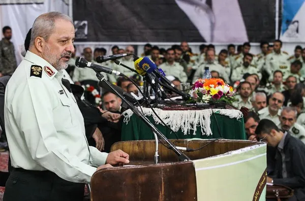 سخنرانی فرمانده ناجا در مراسم تجدید میثاق فرماندهان و پرسنل نیروی انتظامی با آرمانهای امام (ره)/ISNA
