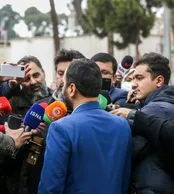 فروش نان محدود شد؟/ قیمت بنزین تغییر نمی‌کند/ حمایت وزیر پرحاشیه از فردوسی‌پور