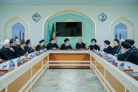 حضور پزشکیان در مسجد مقدس جمکران