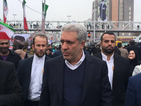 مونسان، رئیس سازمان میراث فرهنگی در راهپیمایی ٢٢ بهمن 