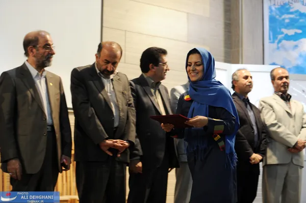 تقدیر از برگزیدگان هشتمین جشنواره بین&zwnj;المللی تئاتر خیابانی مریوان