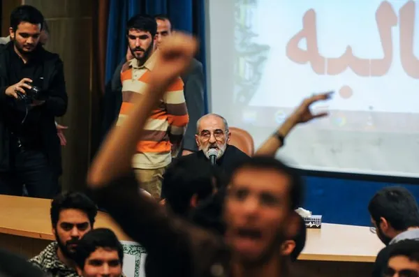 سخنرانی حسین شریعتمداری در دانشگاه تهران ./ISNA
