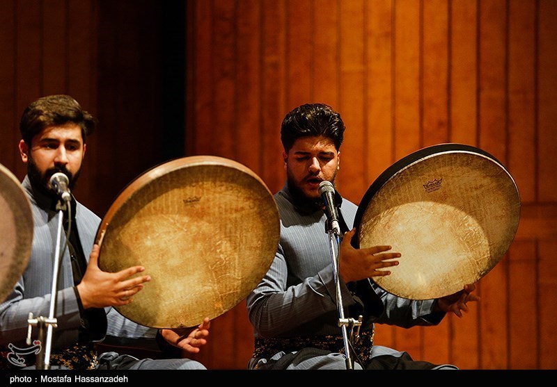 از موسیقی محلی تا پلیلیستهای اینستاگرامی؛ ذائقه شنیداری ایرانیها کجا رفت؟ از موسیقی محلی تا پلیلیستهای اینستاگرامی؛ ذائقه شنیداری ایرانیها کجا رفت؟