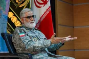 طعنه سنگین فرمانده ارشد ارتش به ماجرای ریزپرنده‌ها