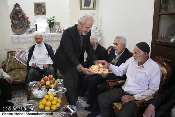 سنت حسنه دید و بازدید از سادات در روز عید سعید غدیر خم