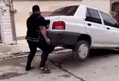 جابجا کردن پراید به سادگی دمبل!