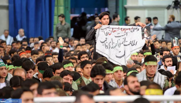 دیدار رهبر انقلاب با دانشجویان و دانش آموزان