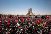 حضور گسترده در مراسم تشییع پیامی فراتر از سوگواری دارد/ ابراز غم و اندوه در خیابان‌ها برای آیت الله خامنه‌ای حقیقی است