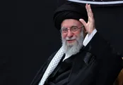 تجلیل چهره‌های تونسی از عزت رهبر شهید