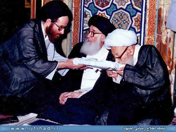 مرحومین حضرت آیت الله اراکی و موسوی گلپایگانی