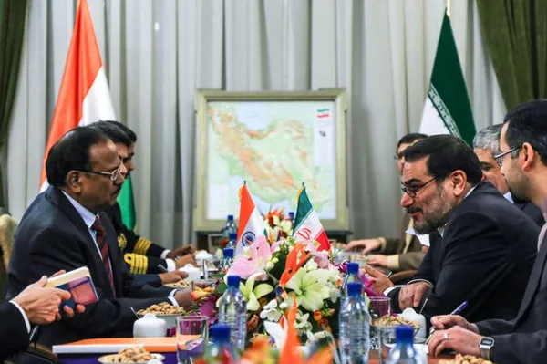 دور دوم مذاکرات مشاور امنیت ملی هندوستان با علی شمخانی./ISNA
