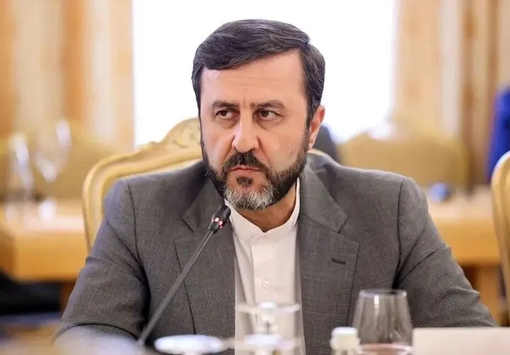 غریب آبادی غریب آبادی