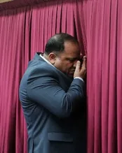 چند‌ شات‌ از‌ مدیریت‌ اقتصادی‌ دولت: بده‌ به‌ راست؛ بده‌ به‌ چپ