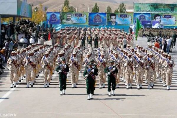 فرمانده کل قوا در مراسم صبحگاه مشترک یگانهای نظامی استان خراسان شمال