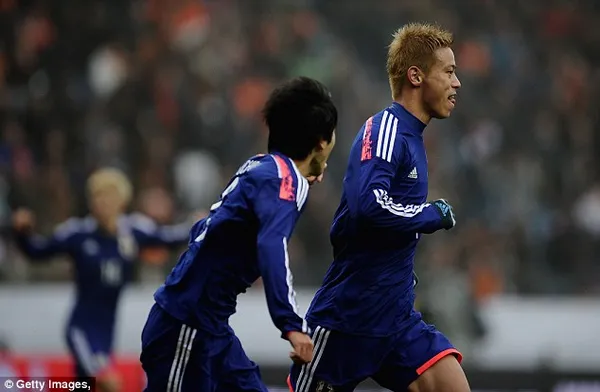 ژاپن: کیسوکه هوندا (Keisuke Honda) - بازیکن ژاپنی زسکاسکو که همه او را به خاطر تکنیک و مهارت بالایش می&zwnj;شناسد او قرار است فصل جدید به تیم آث میلان بپیوندد.