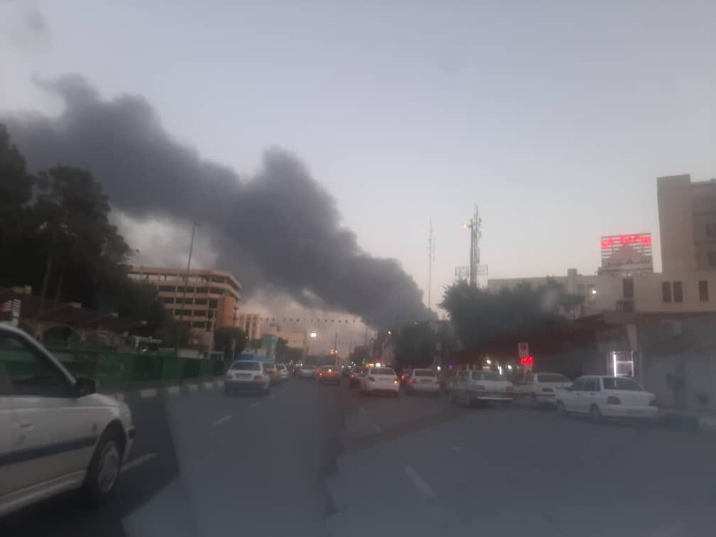 تابناک.
