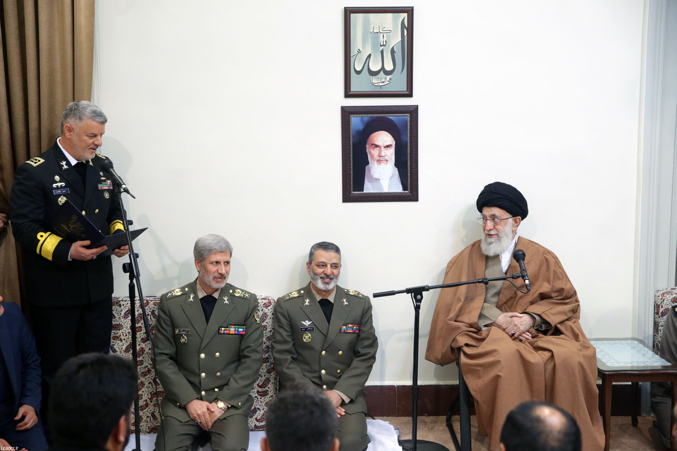 تابناک