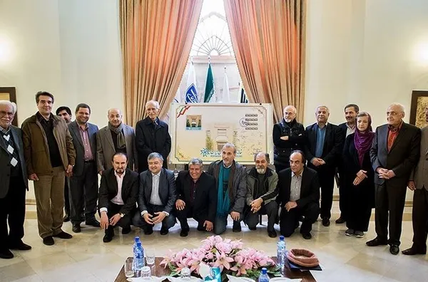 رونمایی از تمبرخانه هنرمندان./FNA
