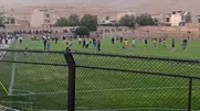 تصاویر بازی فوتبال در شهرکرد با تیرهوایی و اشک‌آور