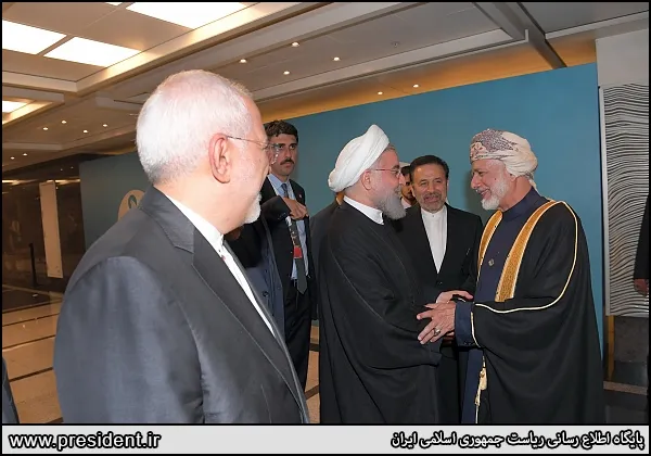 دیدار رئیس جمهوری با سلطان قابوس، پادشاه عمان