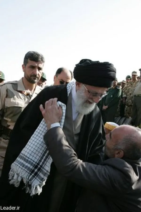 فرمانده کل قوا در مراسم صبحگاه مشترک یگانهای نظامی استان خراسان شمال