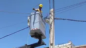 برق‌دزدی زیر گوش توانیر!/شبکه برق‌رسانی، قربانی متخلفان آشنا!؟