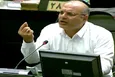 بیمار نباید قربانی گرانی دارو شود / پزشک سخت تربیت می‌کنیم آسان از دست می‌دهیم / درمان برای بیمار از بیماری سخت‌تر شده است