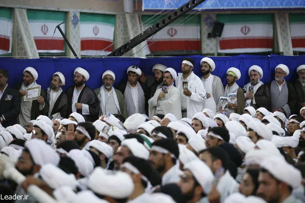 ديدار رهبر انقلاب با روحانيون و طلاب استان خراسان شمالي
19/07/1391
