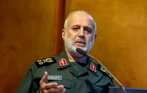 نامه انتقادی سردار شهید رشید به سردار علایی؛ چرا نام شهید حسن باقری در روایت عملیات ثامنالائمه نیامد؟ نامه انتقادی سردار شهید رشید به سردار علایی؛ چرا نام شهید حسن باقری در روایت عملیات ثامنالائمه نیامد؟