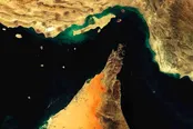 ۳ کشتی با پرچم ایران از تنگه هرمز گذشت
