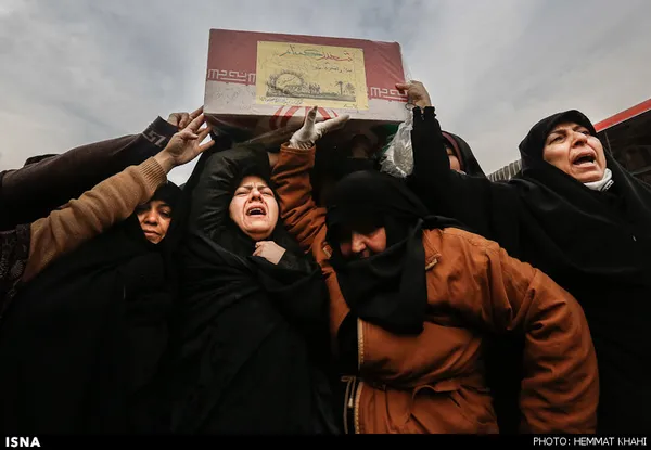 تشییع و خاکسپاری پیکر پنج شهید گمنام در تهران