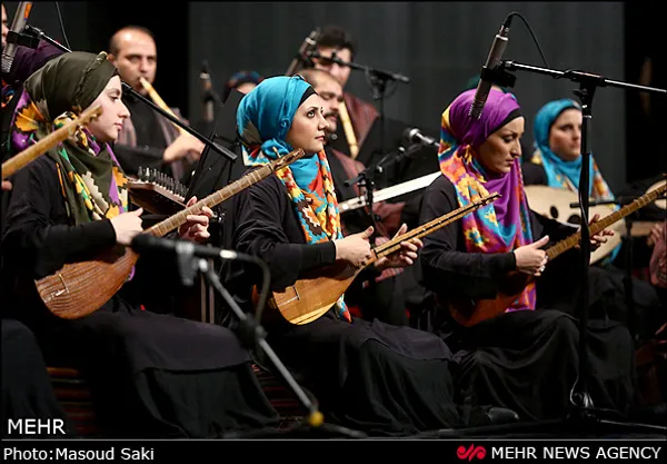کنسرت موسیقی گروه شاهو