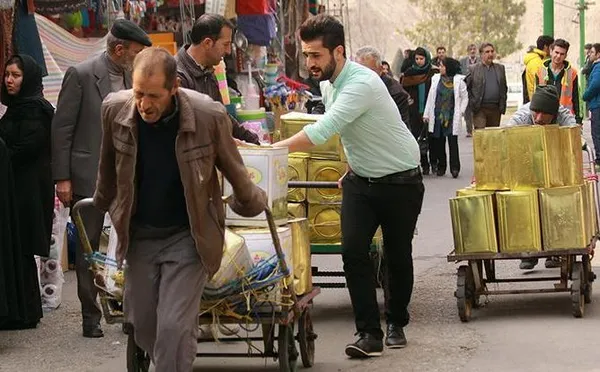 در حاشیه نمايشگاه فروش بهاره پارک ارم./MOJ

